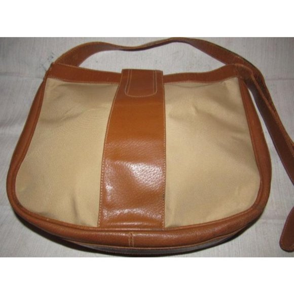 Gucci Vintage HOBO Tan Canvas Brown Leather Oval Shaped Shoulder Bag - Picture 2 of 12